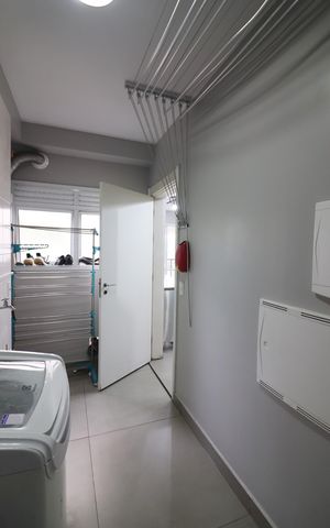 Apartamento à venda com 147m², 3 quartos e 2 vagasÁrea de Serviço