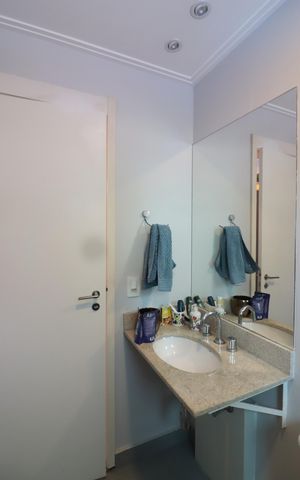 Apartamento à venda com 147m², 3 quartos e 2 vagasSuíte 2 Banheiro 