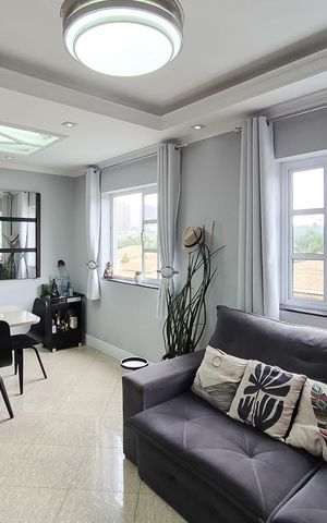 Casa de condomínio à venda com 180m², 3 quartos e 2 vagasSala