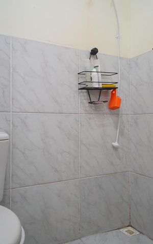 Casa à venda com 80m², 2 quartos e 2 vagasBanheiro da Suíte