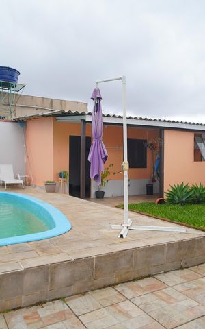 Casa à venda com 80m², 2 quartos e 2 vagasPiscina