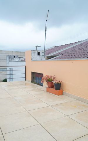 Casa à venda com 80m², 2 quartos e 2 vagasTerraço