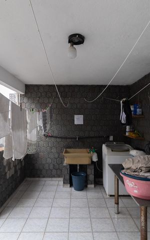 Casa à venda com 138m², 3 quartos e 2 vagas Casa à venda com 138m², 3 quartos e 2 vagasÁrea de Serviço