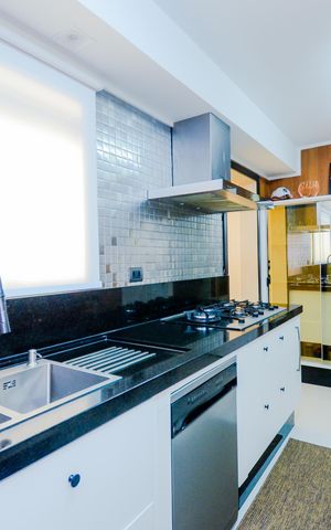 Apartamento à venda com 182m², 3 quartos e 3 vagasCozinha