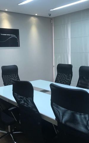 Casa à venda com 550m², 1 quarto e 2 vagas Casa à venda com 550m², 1 quarto e 2 vagasSala 2