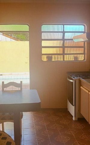 Casa à venda com 294m², 3 quartos e 2 vagas