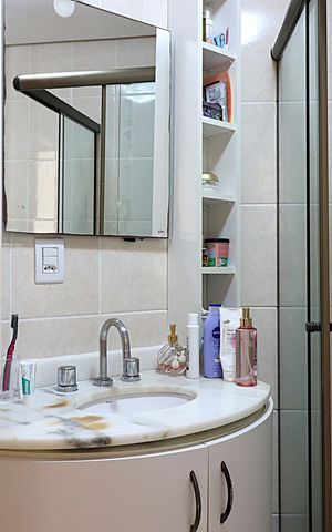 Apartamento à venda com 48m², 1 quarto e 1 vagaBanheiro 