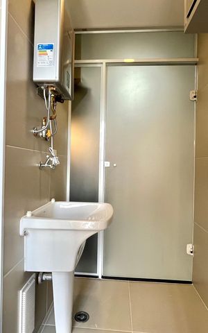 Apartamento à venda com 65m², 2 quartos e 1 vaga Apartamento à venda com 65m², 2 quartos e 1 vagaÁrea de Serviço