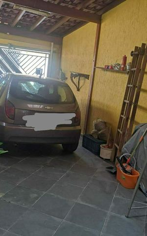 Casa à venda com 90m², 2 quartos e 2 vagas Casa à venda com 90m², 2 quartos e 2 vagasÁrea externa