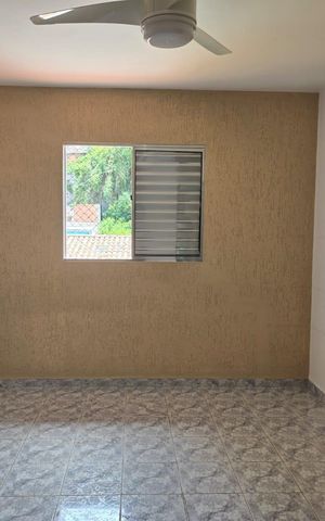 Casa à venda com 90m², 2 quartos e 2 vagas Casa à venda com 90m², 2 quartos e 2 vagasQuarto 1