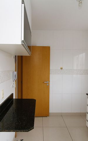 Apartamento à venda com 64m², 3 quartos e 2 vagasCozinha