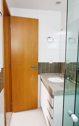 Apartamento à venda com 64m², 3 quartos e 2 vagasBanheiro da Suíte
