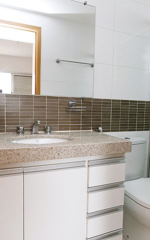 Apartamento à venda com 64m², 3 quartos e 2 vagasBanheiro da Suíte