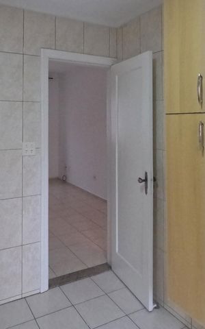 Apartamento para alugar com 90m², 2 quartos e 1 vagaCozinha