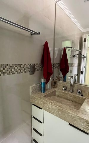 Apartamento à venda com 52m², 2 quartos e 1 vaga Apartamento à venda com 52m², 2 quartos e 1 vagaBanheiro
