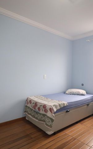 Apartamento à venda com 92m², 3 quartos e 2 vagasQuarto 3