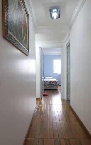 Apartamento à venda com 92m², 3 quartos e 2 vagasCorredor Quartos