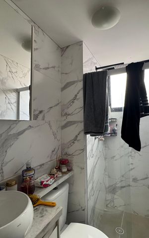 Apartamento à venda com 48m², 2 quartos e 1 vaga Apartamento à venda com 48m², 2 quartos e 1 vagaBanheiro