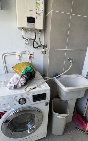 Apartamento à venda com 48m², 2 quartos e 1 vaga Apartamento à venda com 48m², 2 quartos e 1 vagaÁrea de Serviço