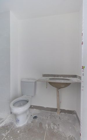 Apartamento à venda com 89m², 2 quartos e 2 vagas Apartamento à venda com 89m², 2 quartos e 2 vagasBanheiro Social