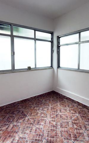 Casa à venda com 362m², 5 quartos e 2 vagas Casa à venda com 362m², 5 quartos e 2 vagasSala 2