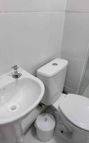 Apartamento para alugar com 32m², 2 quartos e sem vagaBanheiro
