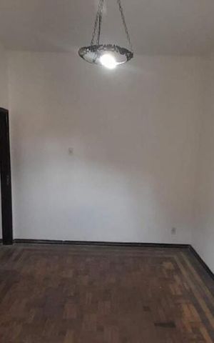 Casa à venda com 100m², 3 quartos e sem vaga