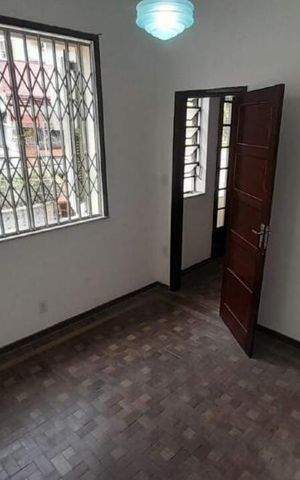 Casa à venda com 100m², 3 quartos e sem vaga