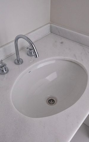 Studio à venda com 26m², 1 quarto e sem vaga Studio à venda com 26m², 1 quarto e sem vagaBanheiro