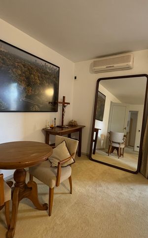 Casa à venda com 360m², 4 quartos e 2 vagas Casa à venda com 360m², 4 quartos e 2 vagasQuarto 2