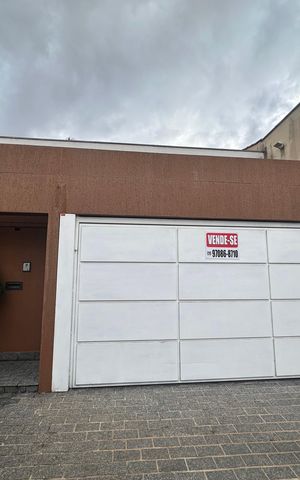 Casa à venda com 360m², 4 quartos e 2 vagas