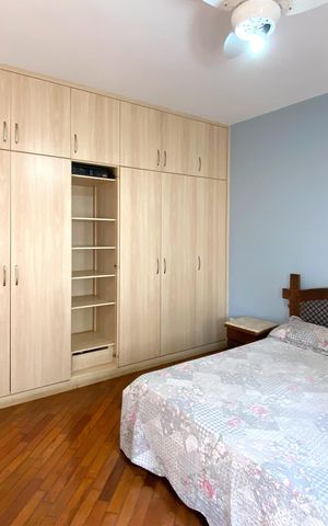 Casa à venda com 283m², 4 quartos e 4 vagas Casa à venda com 283m², 4 quartos e 4 vagasSuite 1