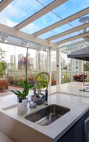 Apartamento à venda com 196m², 3 quartos e 3 vagas