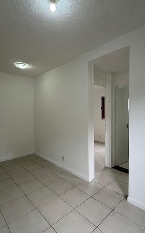 Apartamento à venda com 48m², 2 quartos e sem vaga Apartamento à venda com 48m², 2 quartos e sem vagaSala