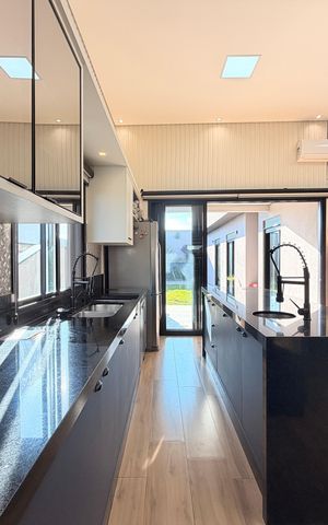 Casa de condomínio à venda com 208m², 3 quartos e 4 vagasCozinha