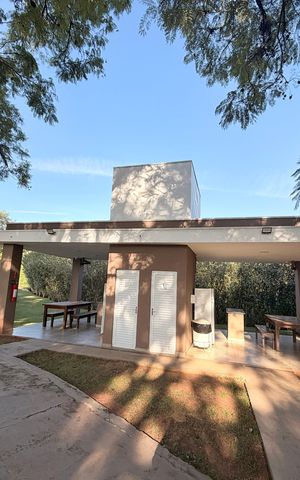 Casa de condomínio à venda com 208m², 3 quartos e 4 vagasÁrea comum - Churrasqueira