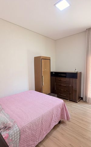 Casa de condomínio à venda com 208m², 3 quartos e 4 vagasQuarto 2