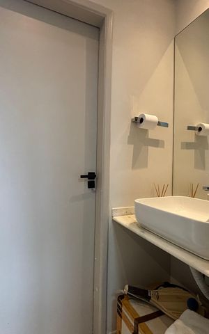 Apartamento para alugar com 100m², 2 quartos e 1 vaga Apartamento para alugar com 100m², 2 quartos e 1 vagaSuíte - banheiro