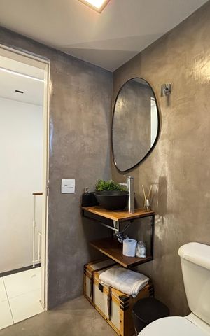 Apartamento para alugar com 100m², 2 quartos e 1 vaga Apartamento para alugar com 100m², 2 quartos e 1 vagaBanheiro social