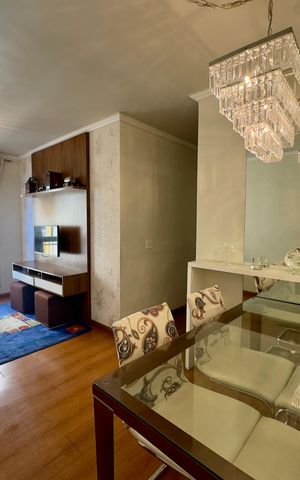 Apartamento à venda com 54m², 2 quartos e 1 vaga Apartamento à venda com 54m², 2 quartos e 1 vagaSala de Jantar