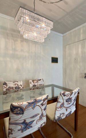 Apartamento à venda com 54m², 2 quartos e 1 vaga Apartamento à venda com 54m², 2 quartos e 1 vagaSala de Jantar