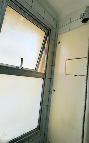 Apartamento à venda com 54m², 2 quartos e 1 vaga Apartamento à venda com 54m², 2 quartos e 1 vagaBanheiro
