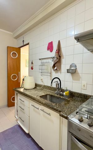 Apartamento à venda com 54m², 2 quartos e 1 vaga Apartamento à venda com 54m², 2 quartos e 1 vagaCozinha