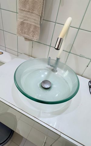 Apartamento à venda com 54m², 2 quartos e 1 vaga Apartamento à venda com 54m², 2 quartos e 1 vagaBanheiro
