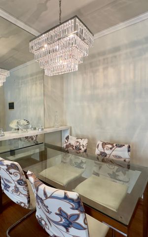 Apartamento à venda com 54m², 2 quartos e 1 vaga Apartamento à venda com 54m², 2 quartos e 1 vagaSala de Jantar
