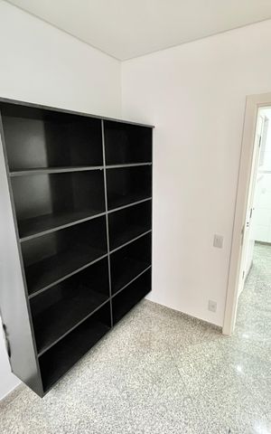 Apartamento à venda com 290m², 5 quartos e 4 vagas Apartamento à venda com 290m², 5 quartos e 4 vagasQuarto de Serviço 2