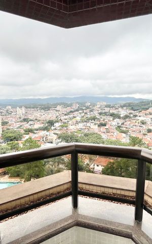 Apartamento à venda com 290m², 5 quartos e 4 vagas Apartamento à venda com 290m², 5 quartos e 4 vagasQuarto 2 - Suíte Varanda