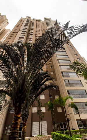 Apartamento à venda com 85m², 2 quartos e 2 vagas Apartamento à venda com 85m², 2 quartos e 2 vagasFachada do bloco