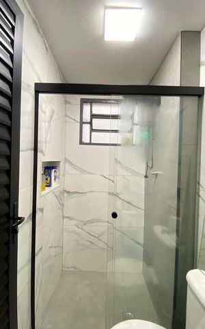 Apartamento à venda com 45m², 2 quartos e 1 vaga Apartamento à venda com 45m², 2 quartos e 1 vagaBanheiro