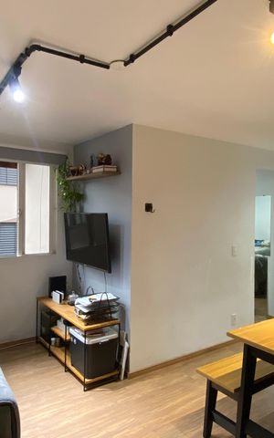 Apartamento à venda com 45m², 2 quartos e 1 vaga Apartamento à venda com 45m², 2 quartos e 1 vagaSala